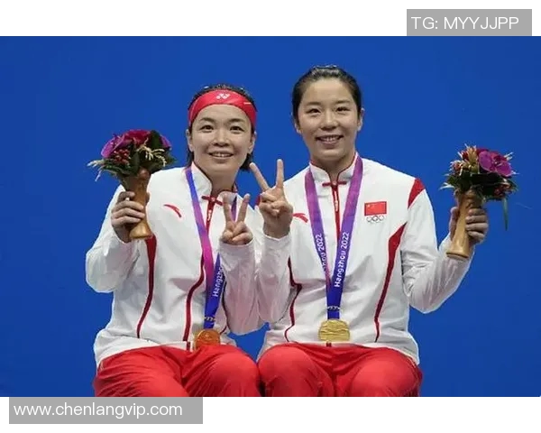 南京羽毛球队在奥运会积分榜上以71分稳居第一名展现强劲实力