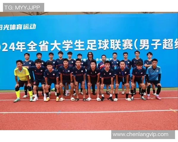 足球明星们在绿茵场上演绎的究竟是什么样的足球艺术与激情