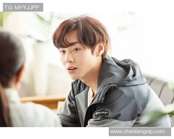 李易峰足球明星之路揭秘从偶像到绿茵场上的闪耀新星 李易峰足球明星之路揭秘从偶像到绿茵场上的闪耀新星