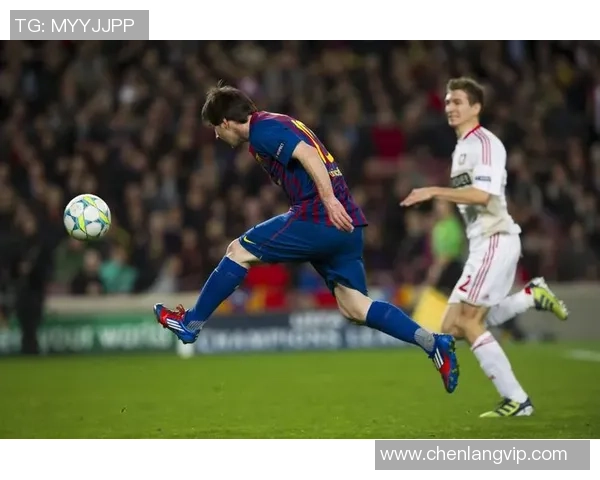 足球明星道德失范事件分析及其对社会的影响与反思 足球明星道德失范事件分析及其对社会的影响与反思